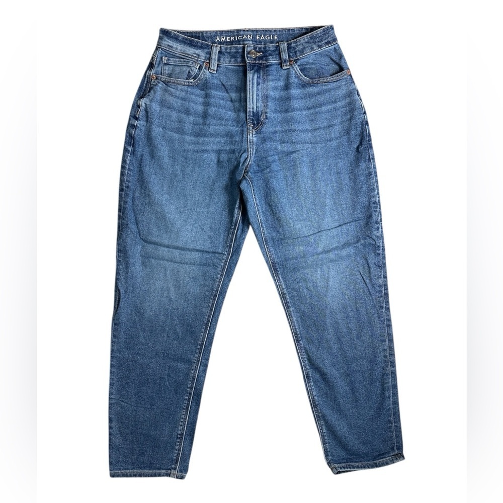 American Eagle Mom Jeans